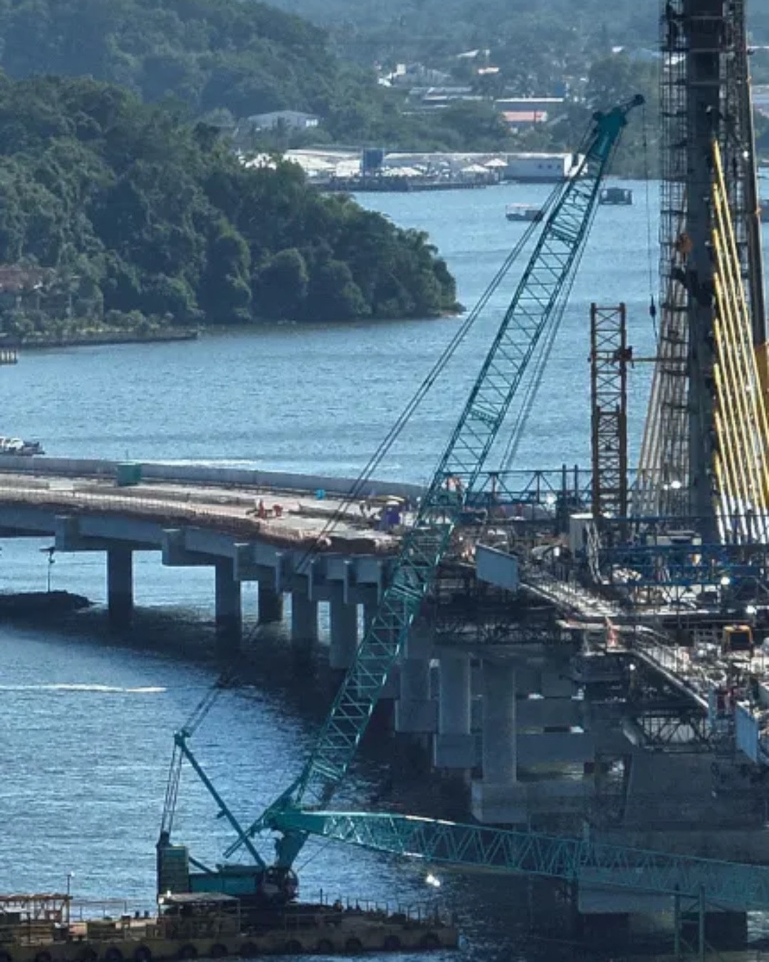 Ponte de Guaratuba: denúncia aponta novo aditivo de R$ 88 milhões e viagem suspeita ao Paraguai