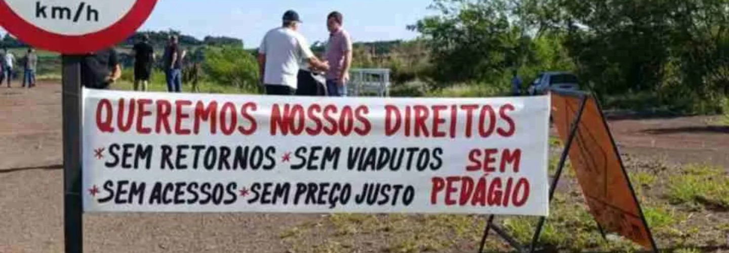 Protesto contra pedágio na BR-163 reúne moradores e agricultores indignados com tarifas e obras inacabadas