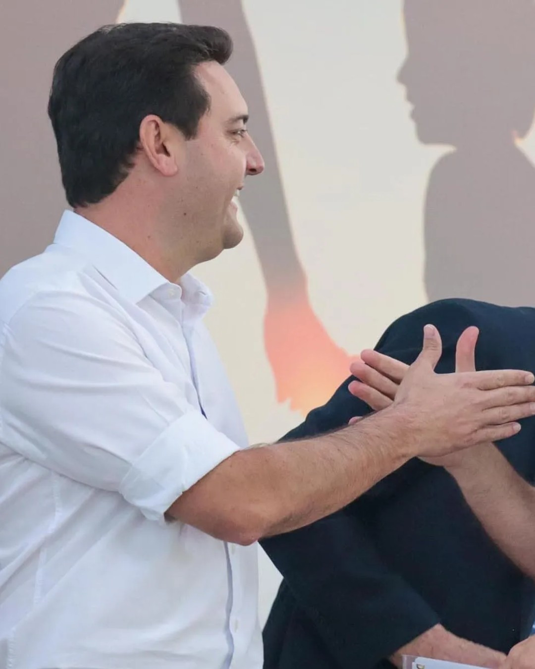 Ratinho convoca deputados em meio a racha na base por sucessão