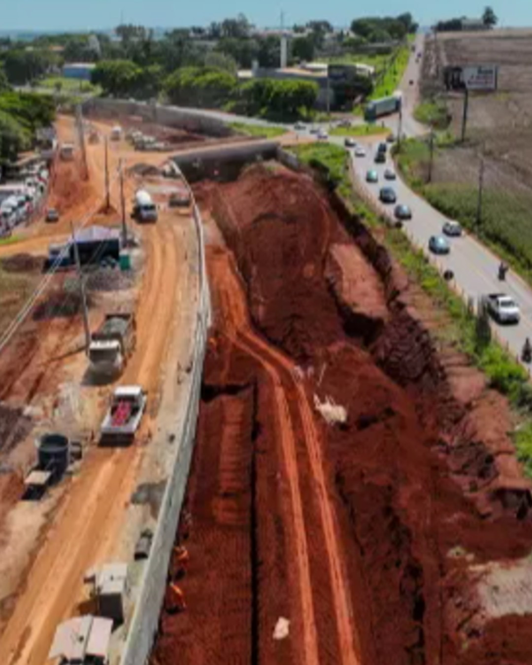 TCE aponta falhas em obra de duplicação da PR-317 e determina medidas ao DER-PR