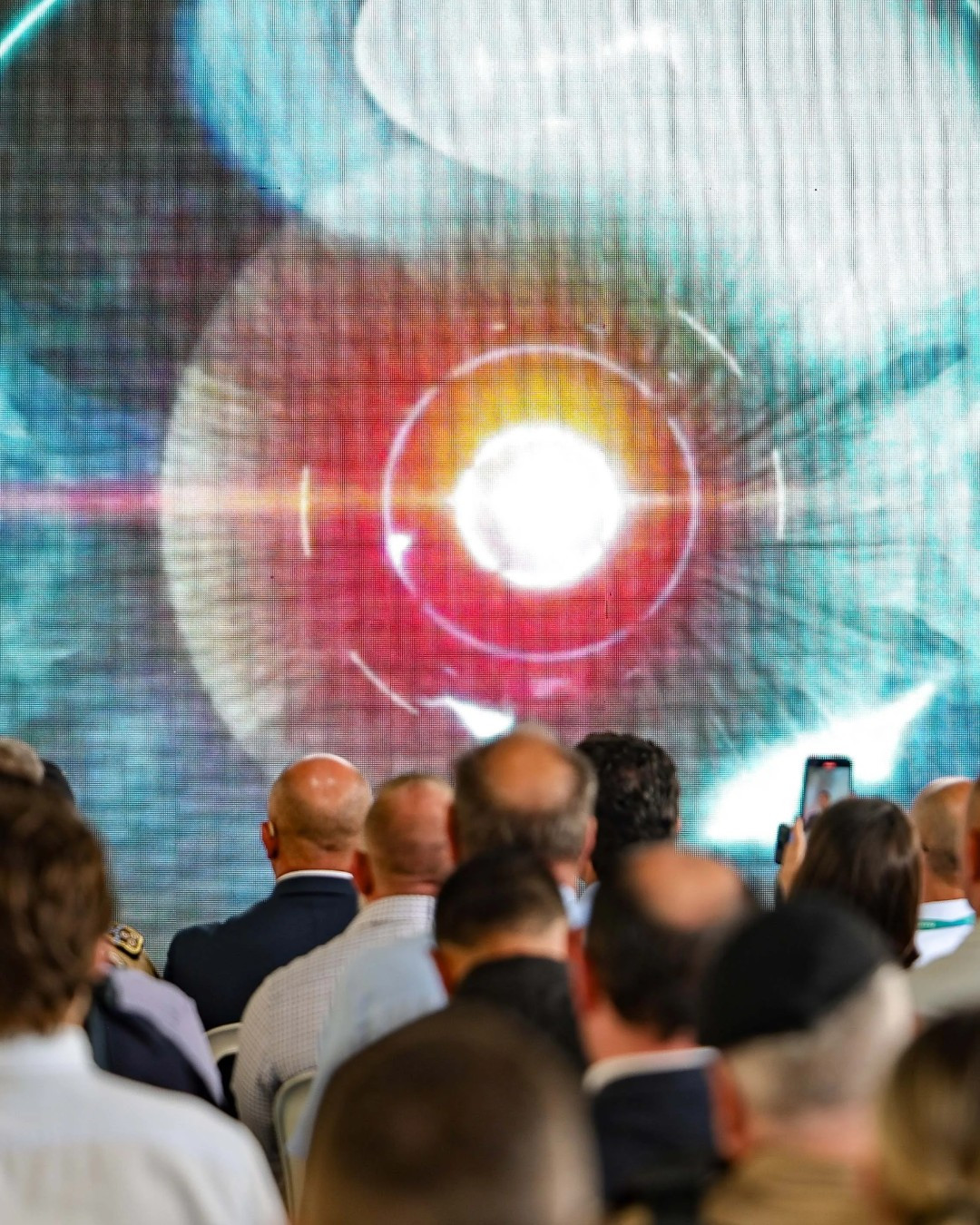 TCE suspende licitação de R$ 580 milhões do “Olho Vivo” após denúncias reveladas na Gazeta do Paraná