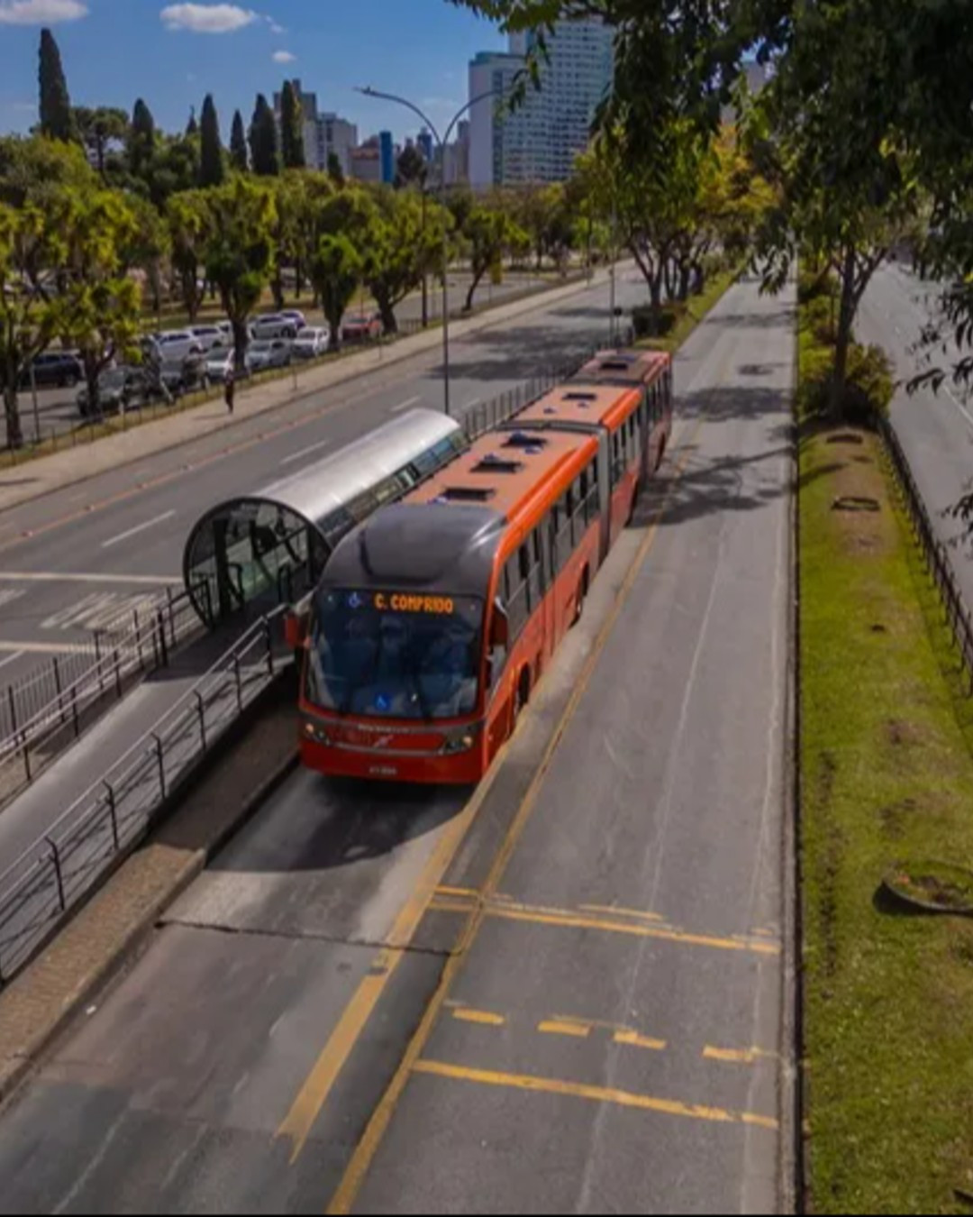 Tribunal de Contas suspende licitação de R$ 94 milhões do BRT de Curitiba