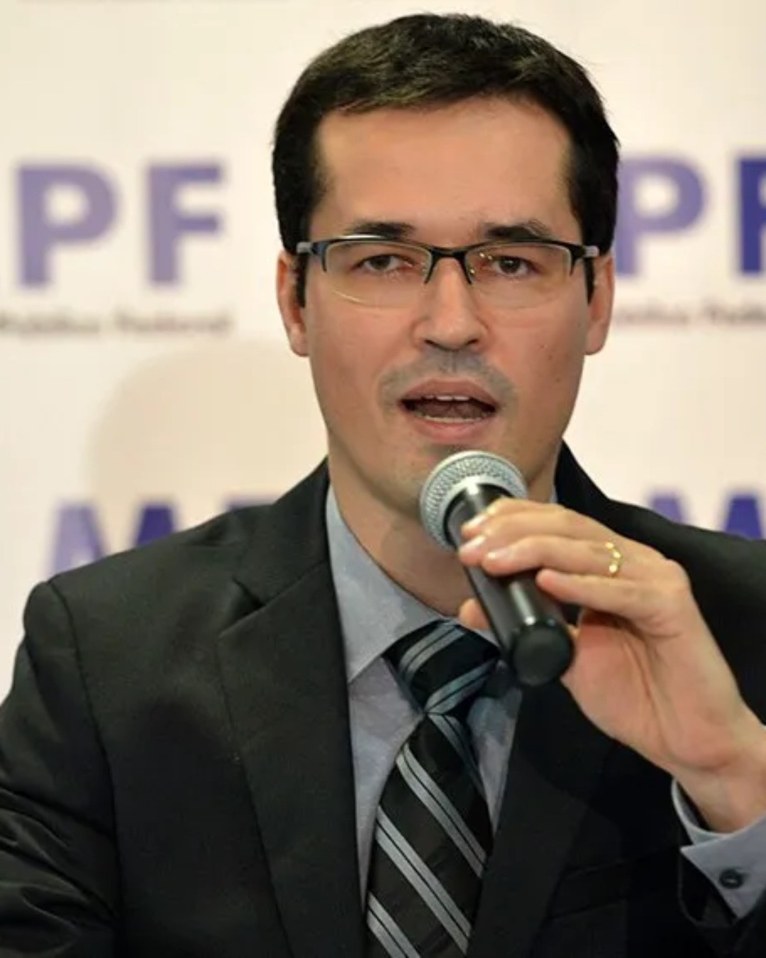 TRE-PR mantém candidatura de Deltan Dallagnol ao Senado e rejeita tese de inelegibilidade