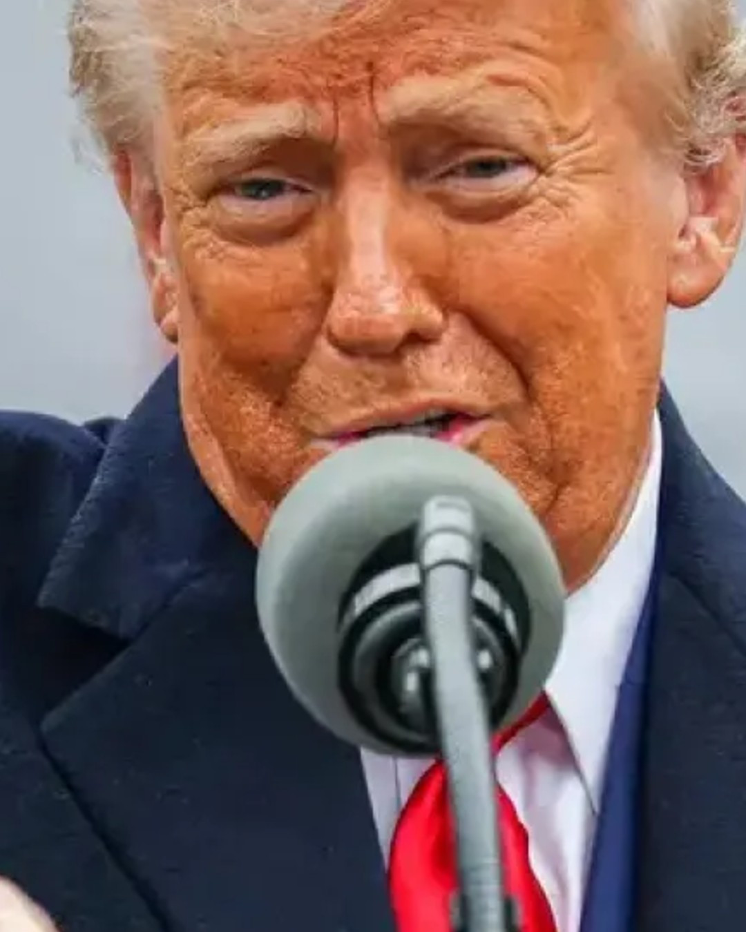 Trump ameaça destruir o Irã caso sofra tentativa de assassinato e eleva tensão entre os dois países