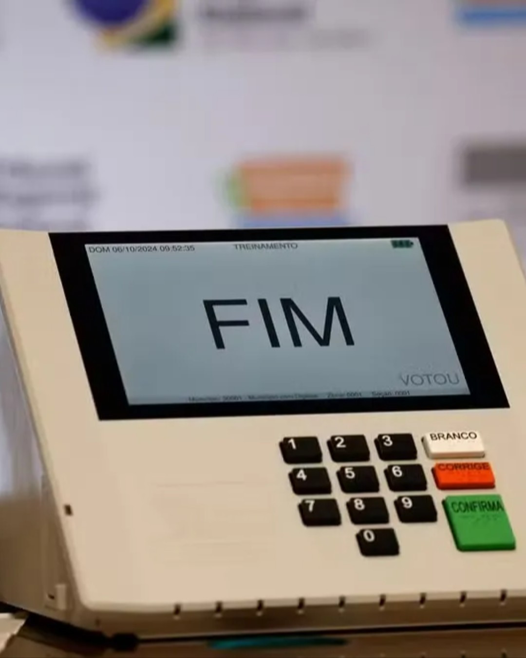 Partidos devem direcionar R$ 4,9 bilhões do Fundo Eleitoral para publicidade, redes sociais e campanhas em 2026